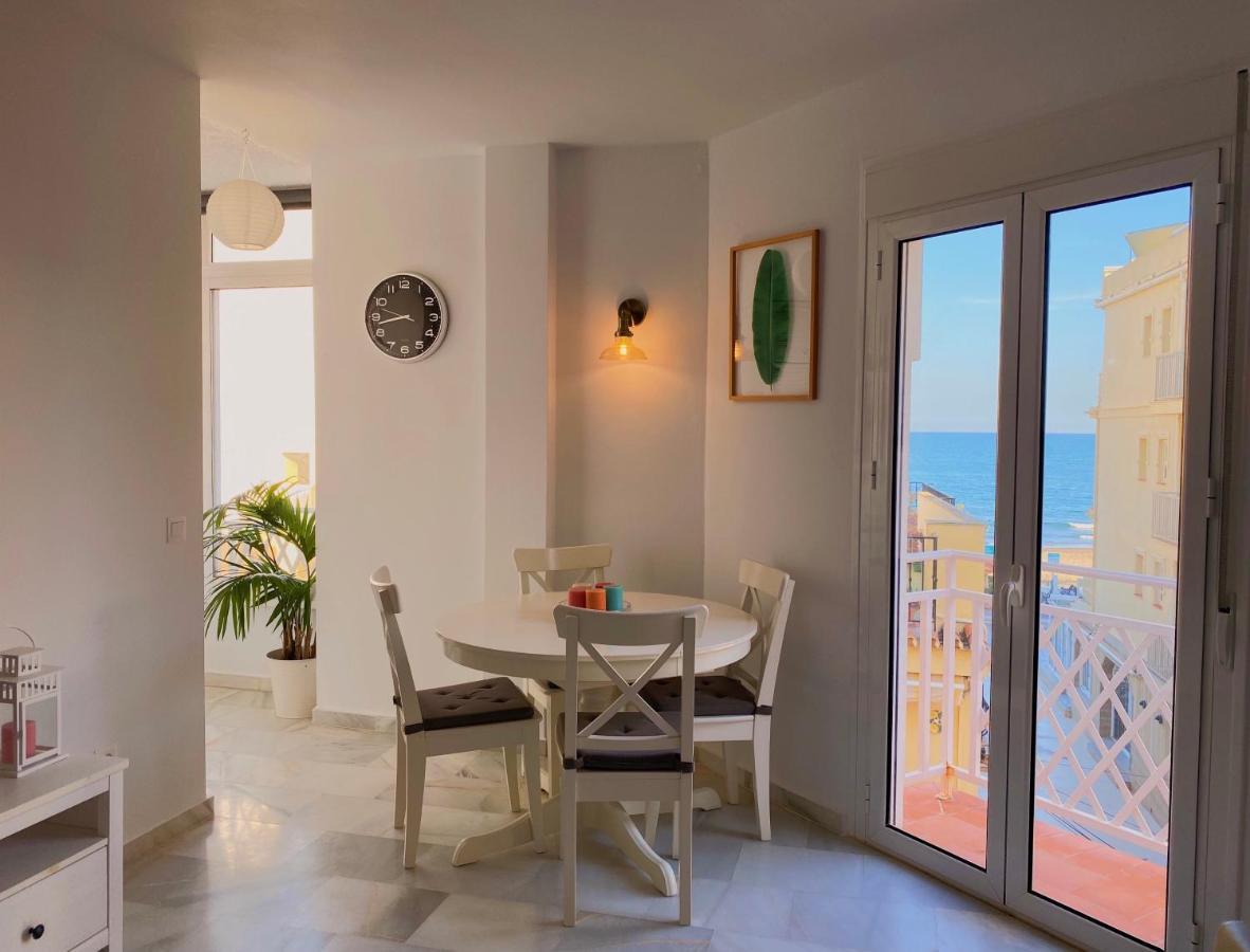 Alojamiento En La Carihuela-Costa Del Sol Torremolinos Extérieur photo